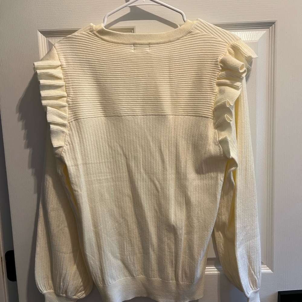 Mint Cream Ruffled Blouse - Picture 5 of 5